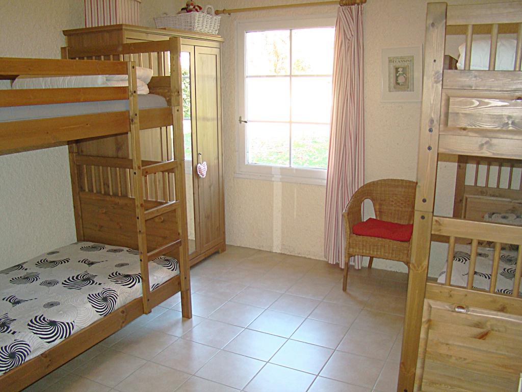 Etang Vallier Resort Brossac Kamer foto